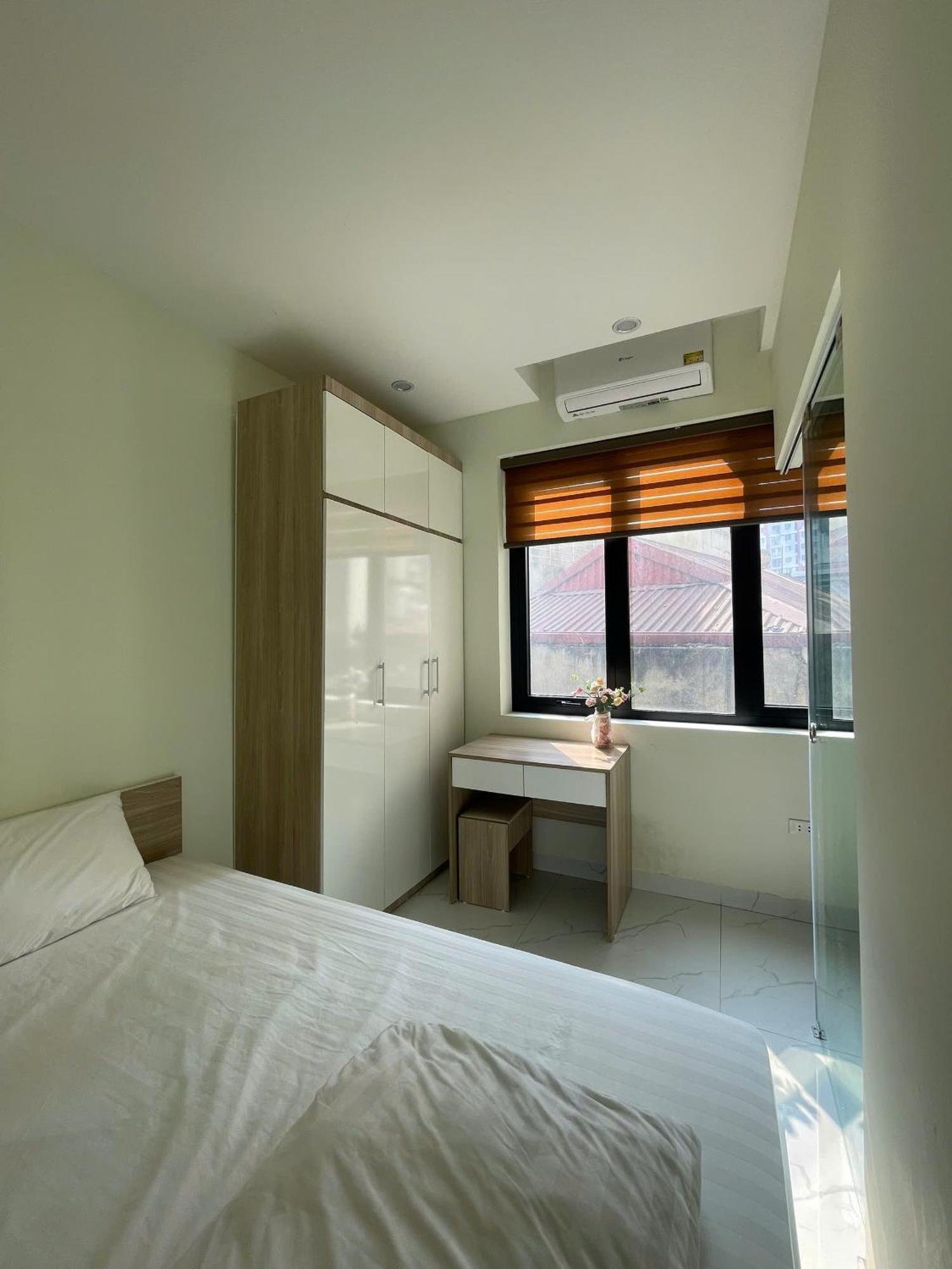 Era Apartment Xuan Thuy Hanoi Exterior photo
