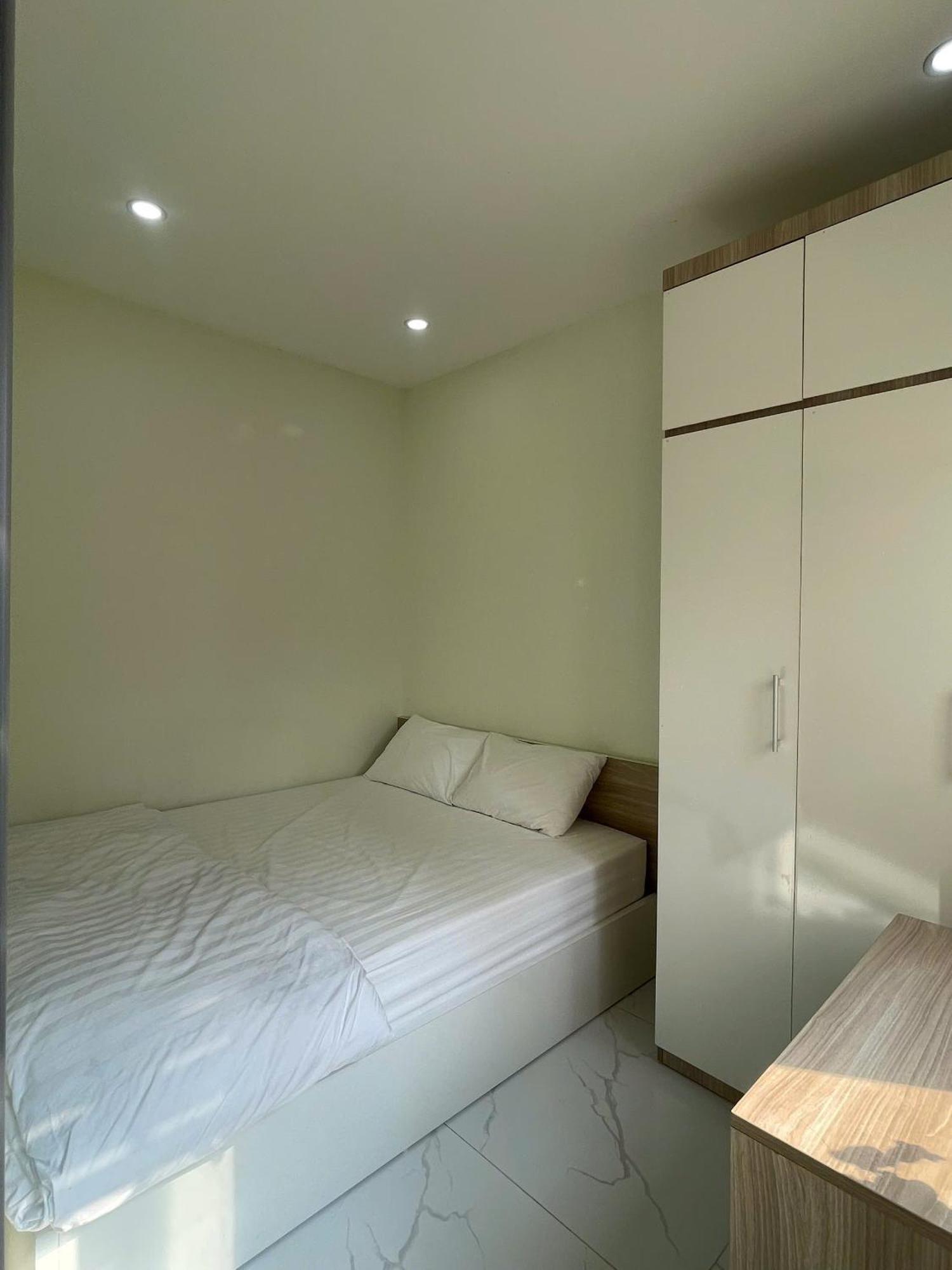 Era Apartment Xuan Thuy Hanoi Exterior photo