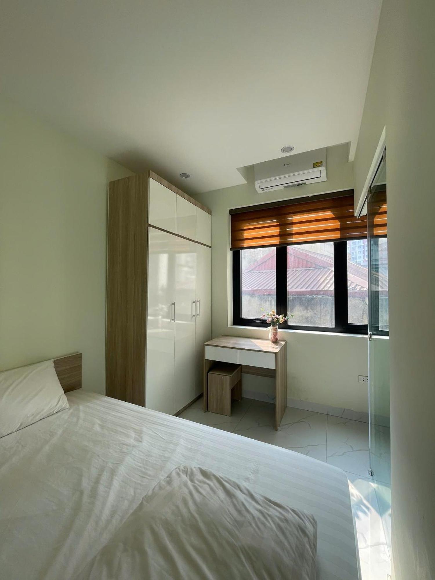 Era Apartment Xuan Thuy Hanoi Exterior photo